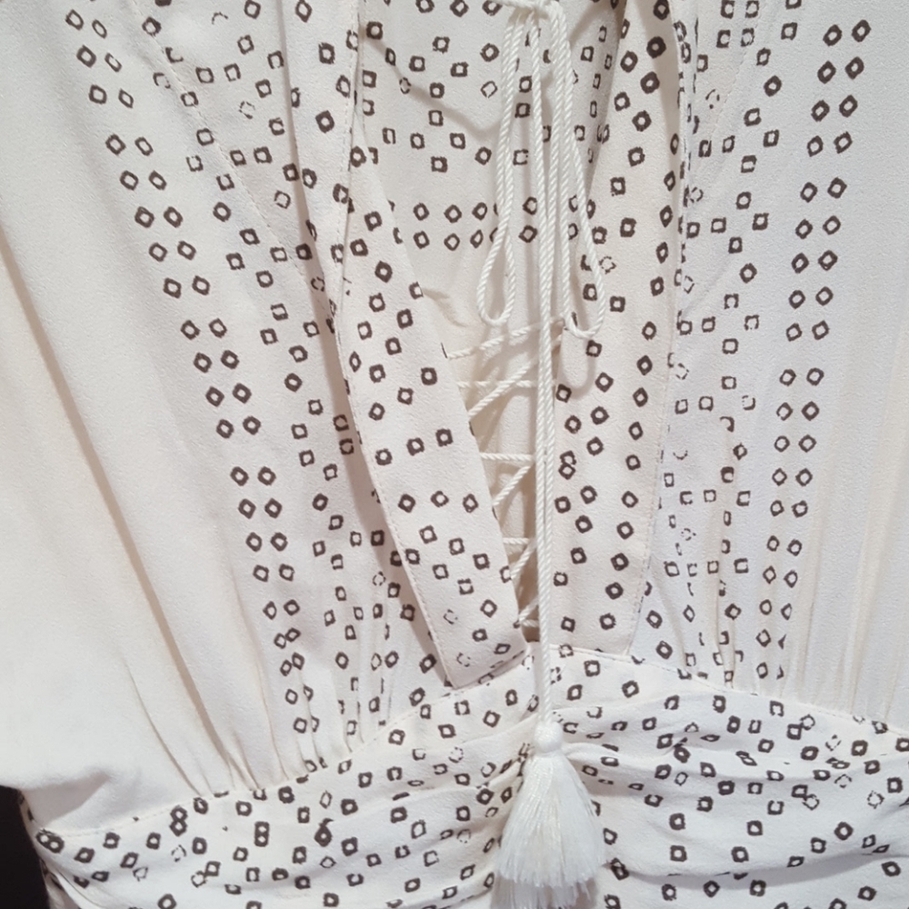 Woman's clothes - Picture 2 of 8